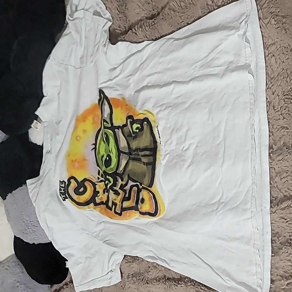 Baby Yoda Graffiti Tee